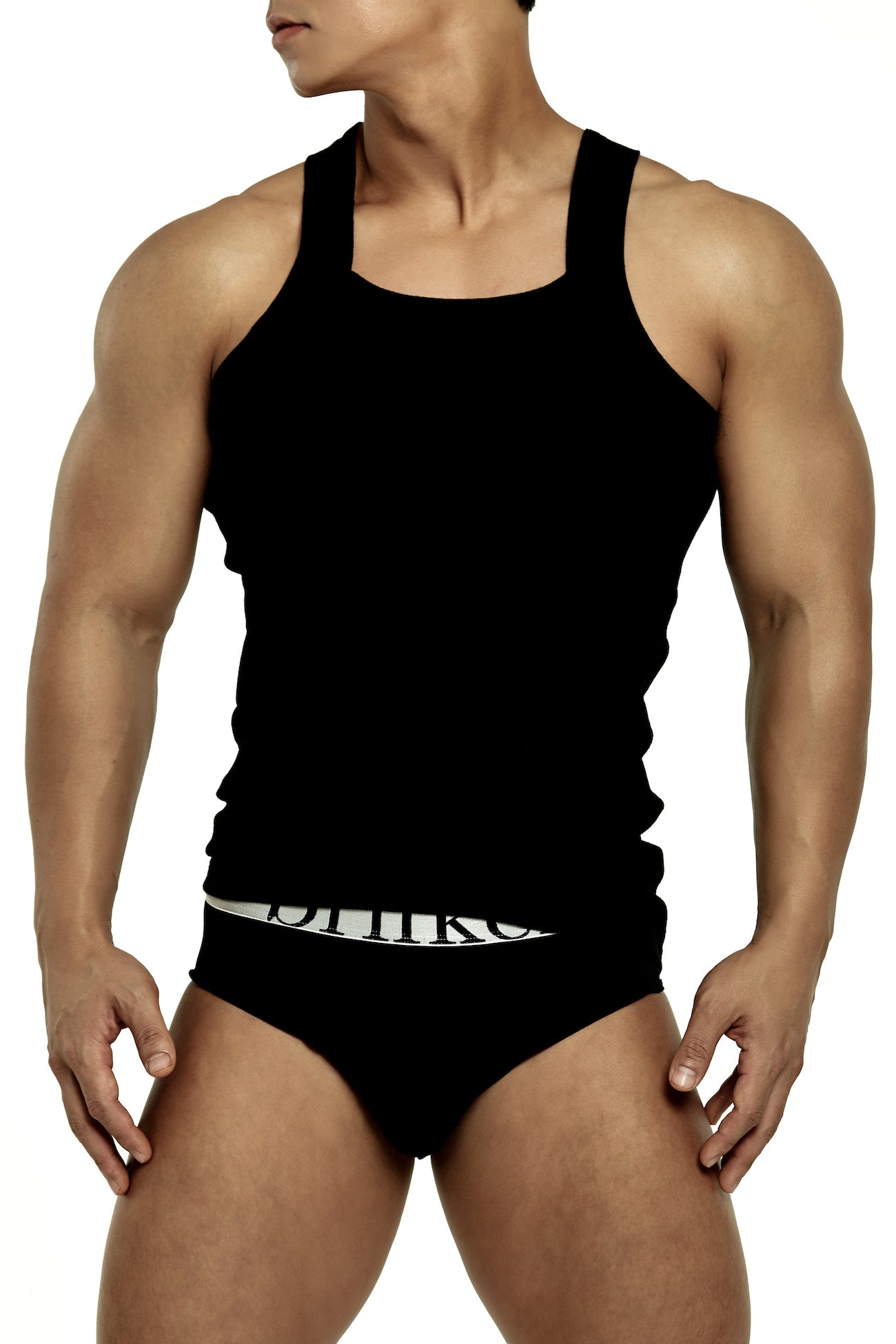 CLASSIC SQUARE CUT TANK TOP